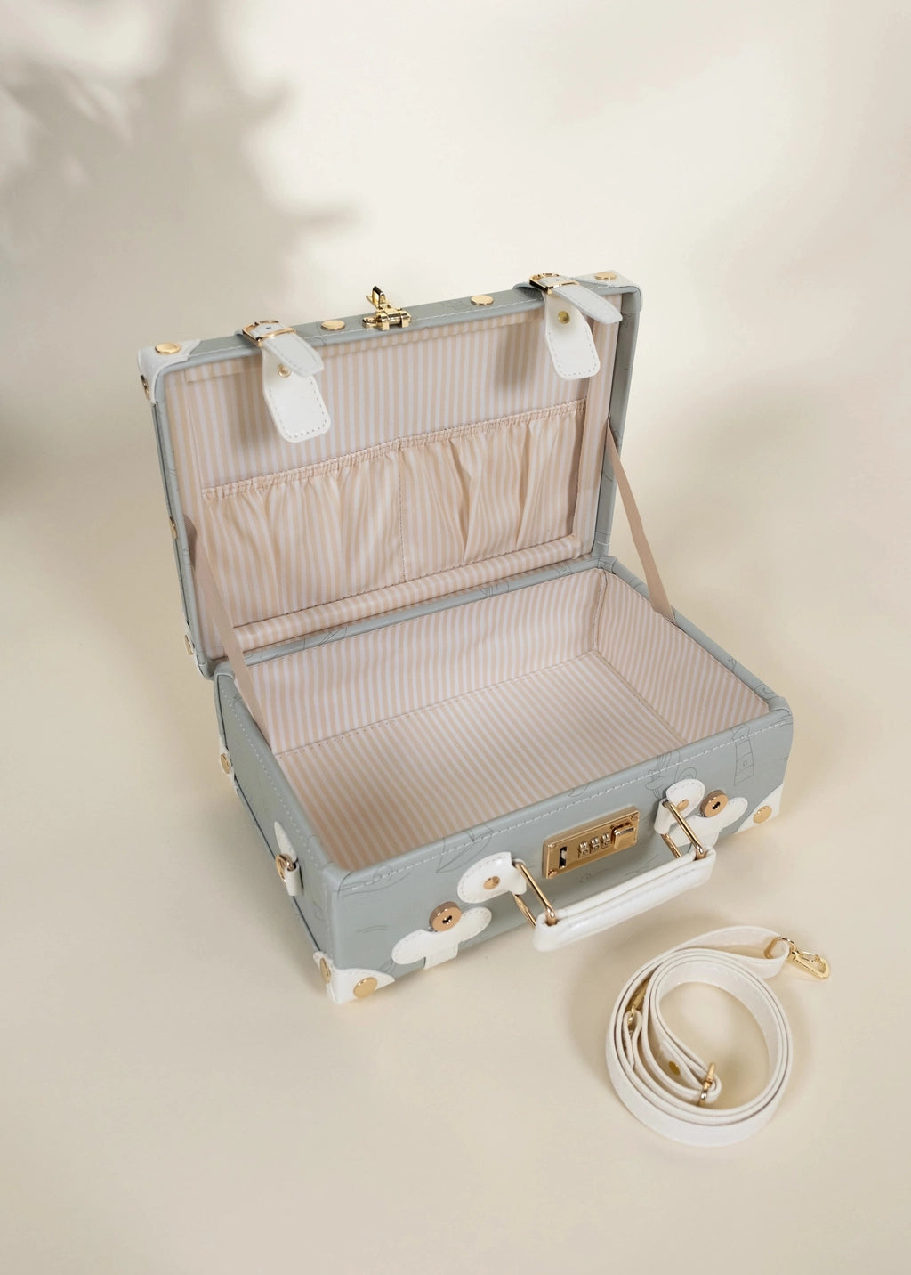 CARRY-ON SUITCASE