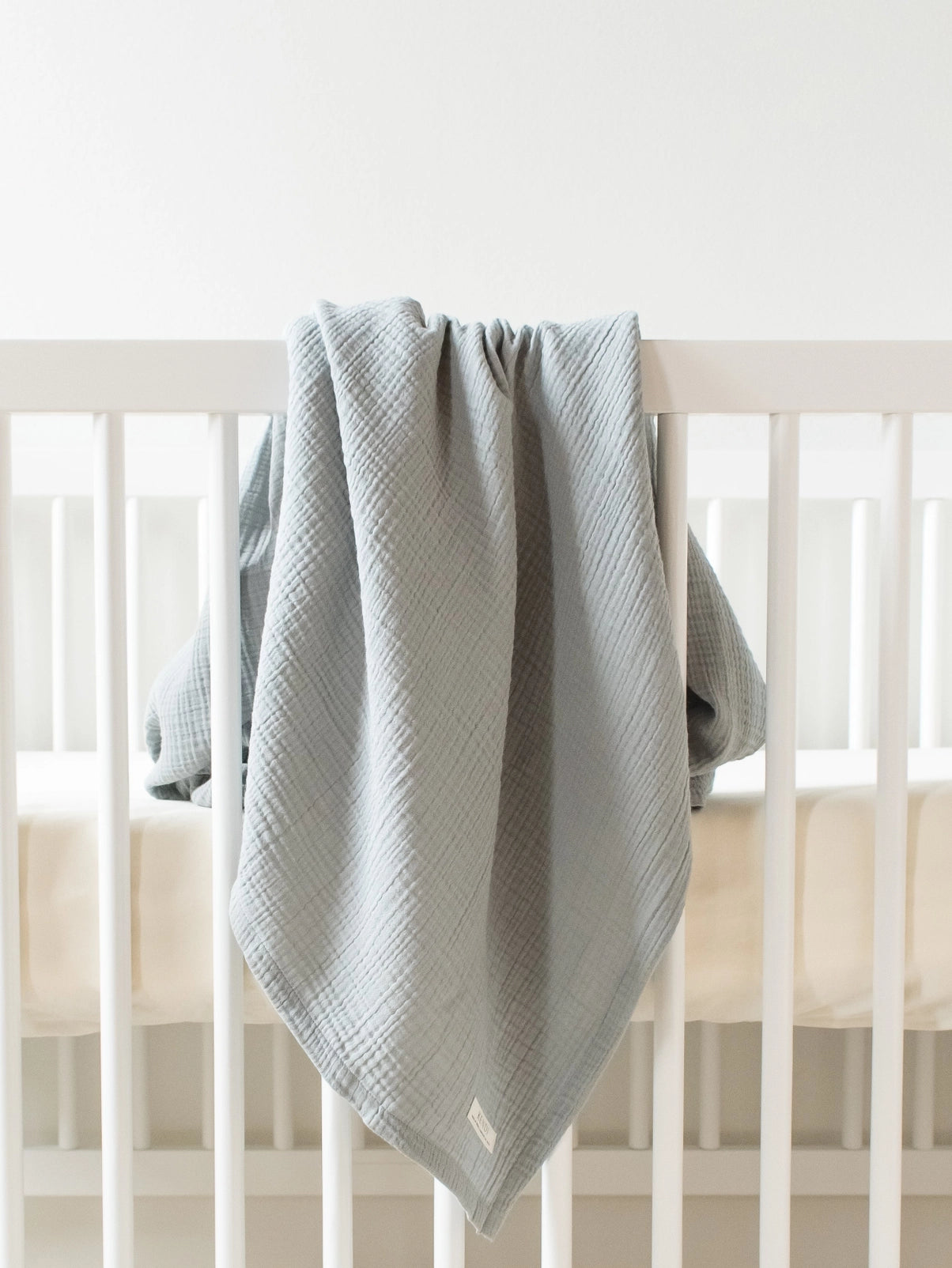 MUSLIN SWADDLE BLANKET