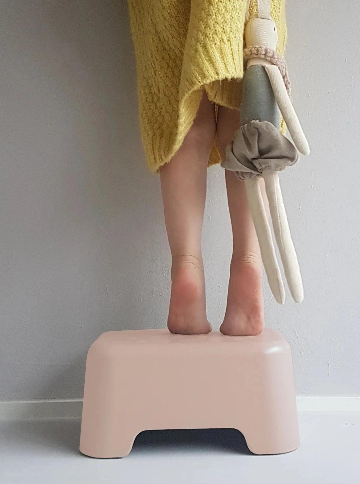 KIDS STEP STOOL