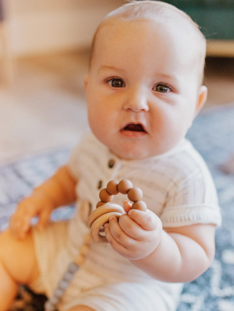 BEADED TEETHING RING