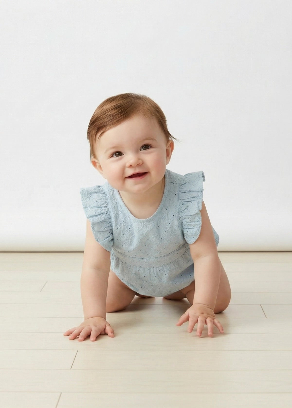 ORGANIC EYELET ROMPER